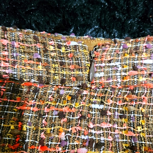 J. CREW Tweed Pencil Skirt - Picture 3 of 5